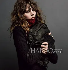 【图】弗莱娅-贝阿·埃里克森 (Freja Beha Erichsen) 演绎摇滚潮牌Zadig &amp; Voltaire 2013秋冬女广告大片_Freja Beha Erichsen_海报时尚网