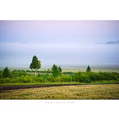 雾起临江屯_内蒙古_黄河上下_光影天下_数码生存-小林的摄影设计手绘文字