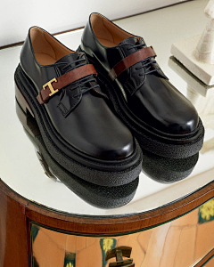 星海Y采集到Tod’s