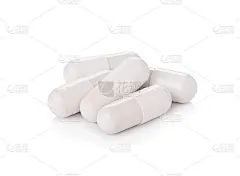 白色背景上的白色药丸胶囊