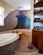 #浴室#浴室用马赛克感拼出地中海风情,是不是很梦幻?