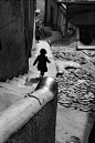 Valparaiso Chile 1963&#;160
Photo: Sergio Larrain 