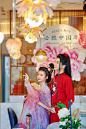 必胜客非遗主题餐厅，湖南湘绣、洛阳牡丹瓷、东阳木雕、苏州昆曲和秦淮灯会纷纷进入餐厅，非遗主题餐厅为热爱传统文化的#必胜客小小传承人#带来非遗文化之美[鼓掌] ​​​​