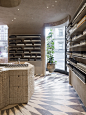 Aesop皮卡迪利拱廊街店，伦敦 / Aesop + Studio Luca Guadagnino -  谷德设计网 : gooood是中国最受欢迎与最有影响力的高品质建筑景观设计门户与行业平台。高品质门户传播世界建筑、景观、设计与创意； 行业平台提供行业品牌战略提升服务，企业招聘服务，企业项目对接服务，建材信息与品牌服务等业务。