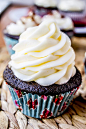 Cream Cheese Chocolate Cupcakes