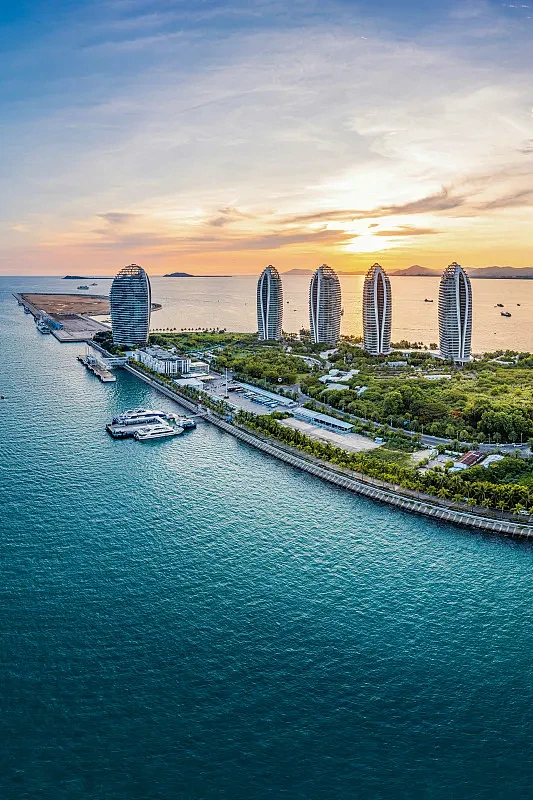 海南岛三亚市天涯区三亚湾地标建筑凤凰岛航拍图片下载-花瓣网