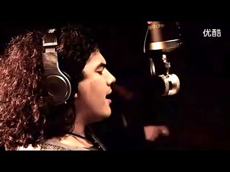 Chris Medina《What Ar...