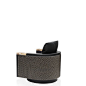 Divani e sedute - Leonia poltrona con braccioli in corno - Arcahorn : Armchair upholstered in Aida pebbled leather (cat. Super), Onyx colour with horn details. Structure upholstered in Kotakot fabric, black colour. Cushion in printed leather, Onyx colour.