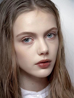 hgdtuhfh采集到美女模特