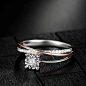 DD轻奢珠宝http://www.ddjewel.com/的Sparkle钻石戒指,闪闪发光的，是在太阳照耀下，你指间悦动的精灵。独特的车花工艺制作，小小的钻石，有着熠熠火彩；K金分色让钻戒显得更灵动