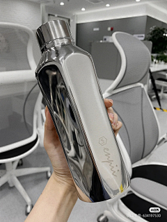 阿胡雨采集到大肚杯