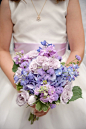 华丽教堂风+迷情蓝紫色婚礼细节--汇聚婚礼相关的一切