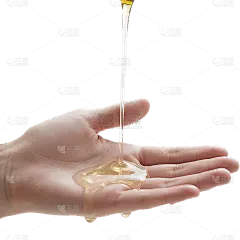 特效系列写实精华液流过手部特写