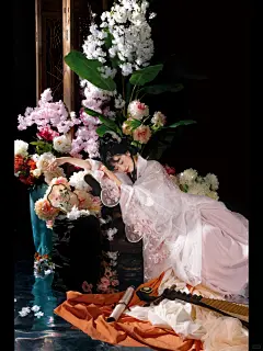 沈阳约拍｜湘云醉卧芍药裀。 - 小红书