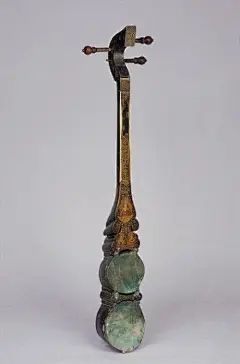 一些叫不出名
但颜值颇高的乐器 ​​​​