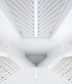 南京万景园小教堂 / 张雷联合建筑事务所 : 融合古典空间构图和现代技术、材料于一体，散发出感人的场所力量
