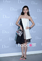 杨颖(AngelaBaby)身穿迪奥(Dior)2013春夏系列抹胸连身裙亮相迪奥 (Dior) 2013春夏高级定制上海大秀