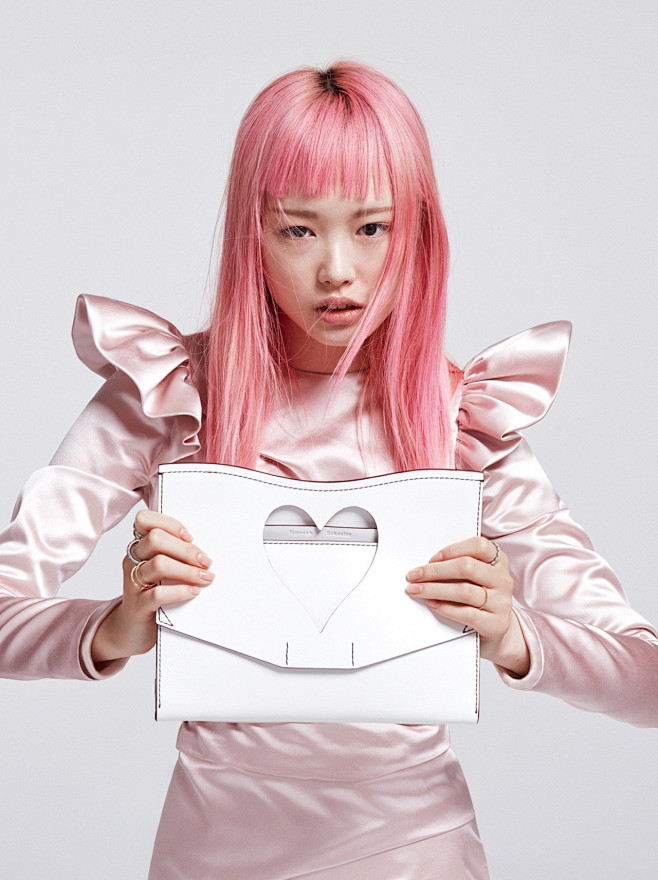 “ Fernanda Ly photog...