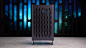 Devyn Johnsson 设计的石墨色 NANOQ R mini-ITX SFF PC 机箱。