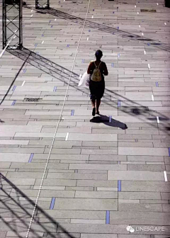 奇葩de奇采集到铺装现代