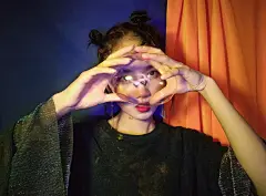 方大叶原创手机自拍女头像壁纸