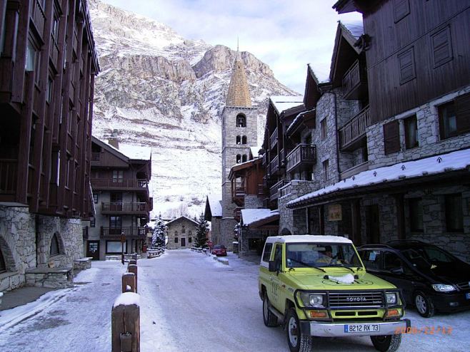 冬假，驰骋在阿尔卑斯滑雪场, 小猪熙熙旅...