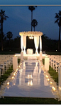 Outdoor night wedding. Gorgeous setting by joyce  #唯美室外婚礼# #婚礼布置# #童话世界公主唯美# @予心木子