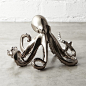 leon the bronze octopus