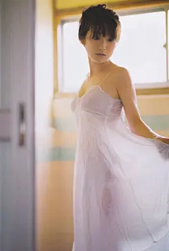 大岛优子

#美女# #小清新美女# #性感美女# #甜美可爱美女# #美女手机屏保# #手机屏保#