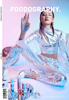 暴富靓女采集到创意摄影