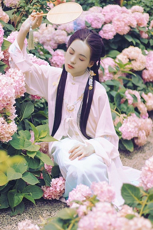 《醉花荫》_人像_POCO摄影,在路上的...