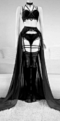 其中包括图片：Gothic Dress(2)