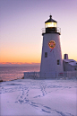 Pemaquid Point Lighthouse, Maine    Pemaquid点灯塔，缅因州

 