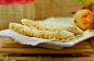 最潮汕的小吃——糖葱薄饼，每个打孔周围必有16个小孔！香脆可口。