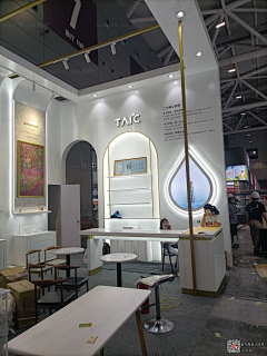 Bo波斯熊采集到独立展示墙