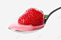 勺子里的草莓和酸奶实物高清素材 勺子 水果 汤勺 牛奶 美味 美食 营养 食品药品 食物 食用 饮用 元素 免抠png 设计图片 免费下载 页面网页 平面电商 创意素材