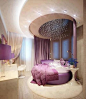 紫色的卧室 ，完全喜欢这个房间！