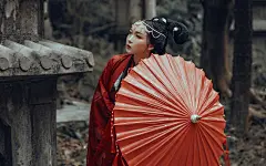 红衣古装美女性感高清桌面壁纸