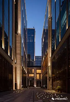 640 (640×939)