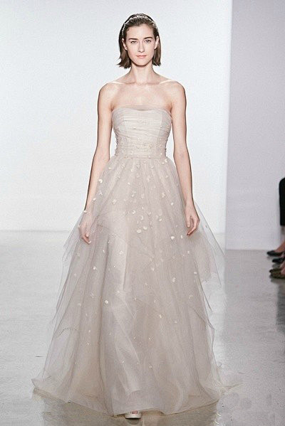Christos纽约婚纱时装周2015年...