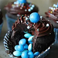 蛋糕_甜品_烘培_糕点_甜点_美图_插图_壁纸_美食_下午茶_纸杯蛋糕