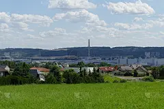 从Kosmonosy山俯瞰Mlada Boleslav工厂区的景观