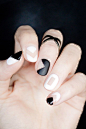 Monochrome Graphic Geo Nails