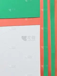 绿、红、白抽象背景