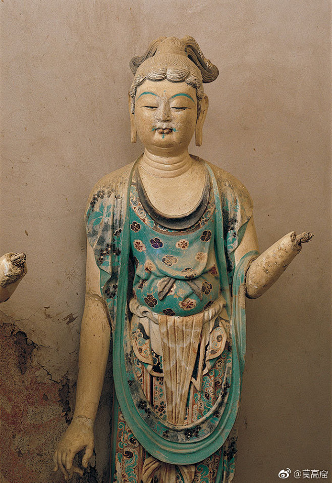 【胁侍菩萨·中唐】莫高窟第194窟,中唐菩萨造像的代表作.唐建中二年