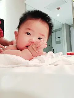 漫姐出差SPA按摩性感九连拍～好像给宝宝出一组海报～完全可以胜任广告宝宝啊！