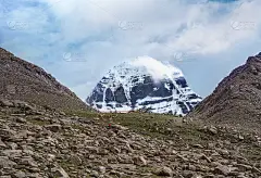 西藏的圣山——冈仁波齐山