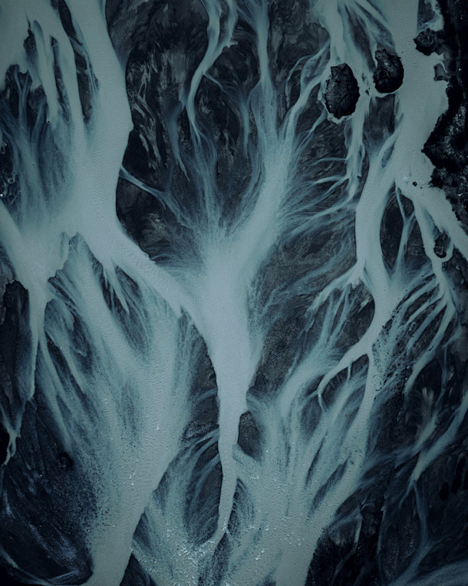 DARK FLOW – Norway :...