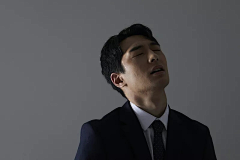 图tutu采集到现代-男