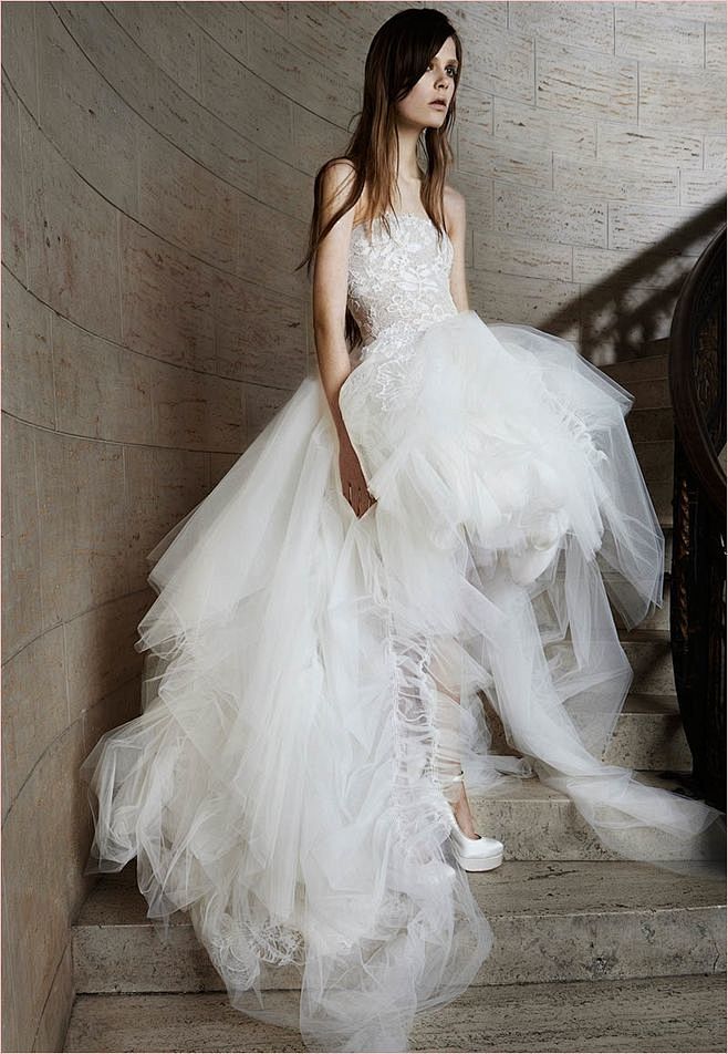 前短后长Vera Wang 2015春夏...